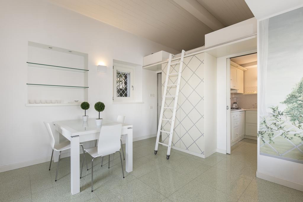 סטרסה Maison Du Lac מראה חיצוני תמונה